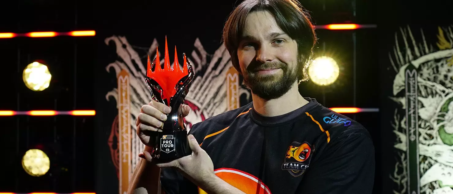 photo of Reid Duke winning Magic: The Gathering Pro Tour Phyrexia